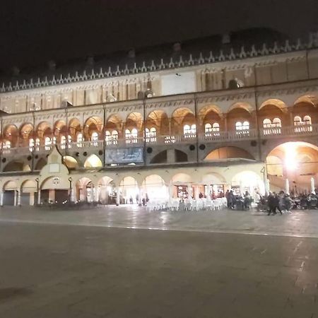 Romantic Studio In The Historical Heart Of Padova Ngoại thất bức ảnh